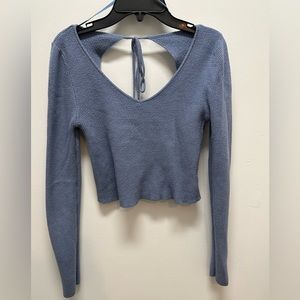 Arizona Jean Co, Knitted Crop Top with cut out back.  Size Medium.